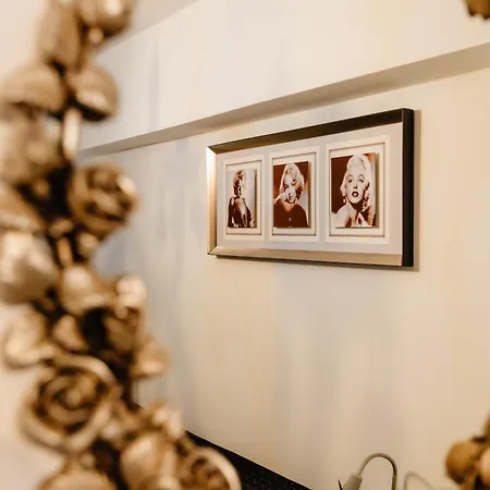 Glamour Ultracentral Craiova