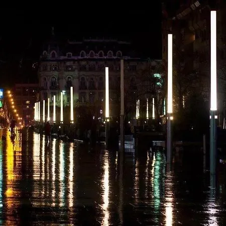 Glamour Ultracentral Craiova