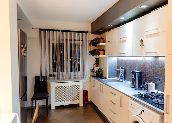 Glamour Ultracentral