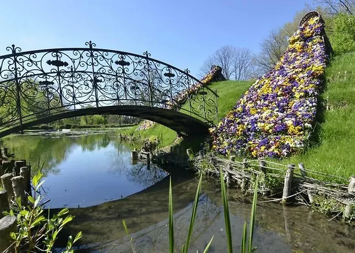 Glamour Ultracentral Крайова